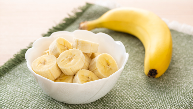 離乳食にもバナナがおすすめ 栄養満点 食べやすく離乳食にぴったりのバナナ バナナのおいしい食べ方 バナナはスミフル